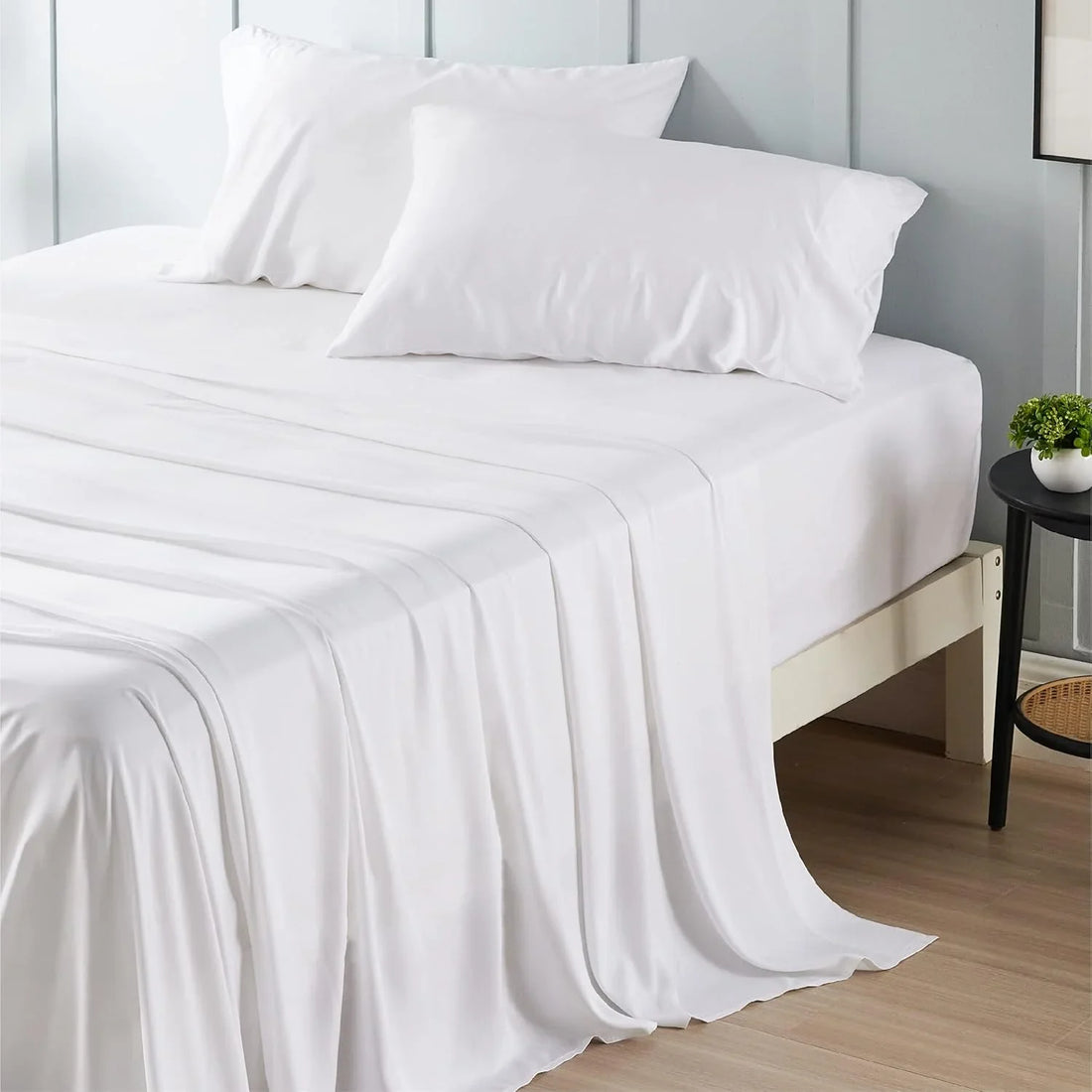 100% Cotton Bedsheet- White