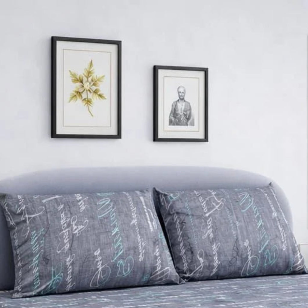 Charcoal Script Elegance Bedsheet
