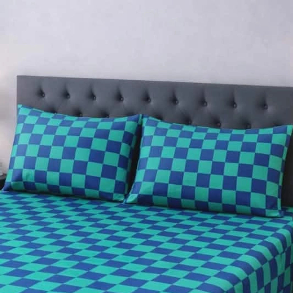 Aqua Edge Bedsheet